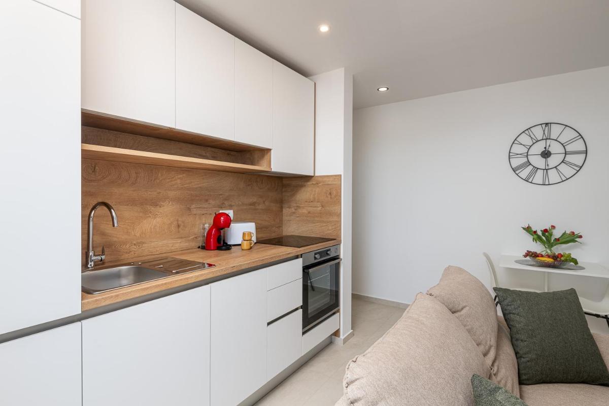 Image 4 of Dubrovnik Breeze