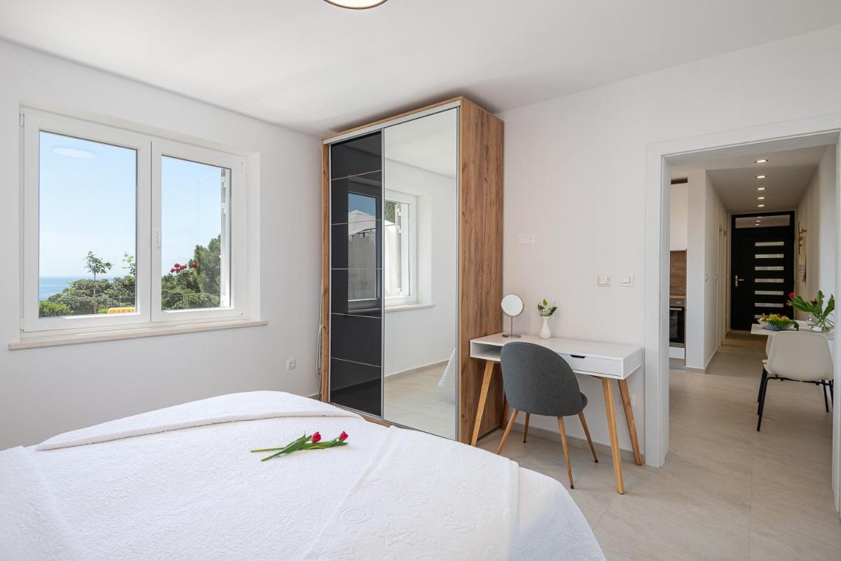 Image 6 of Dubrovnik Breeze