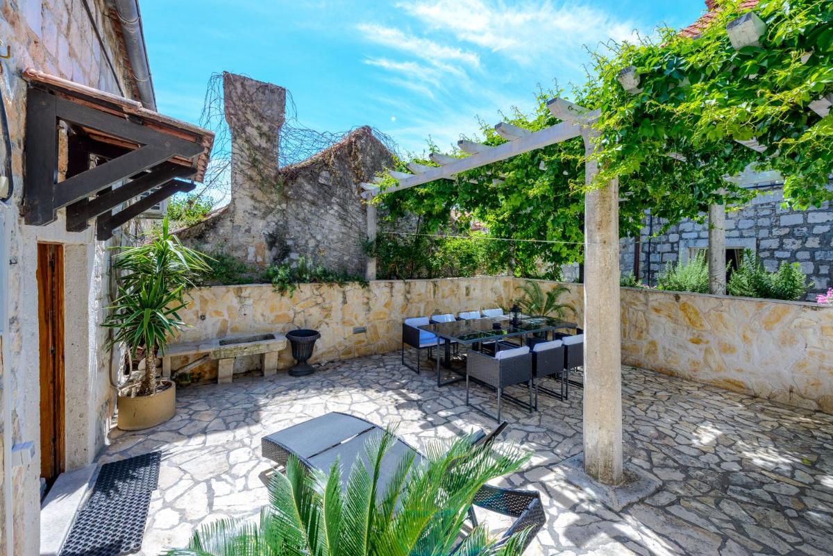 Image 5 of Dubrovnik Old House