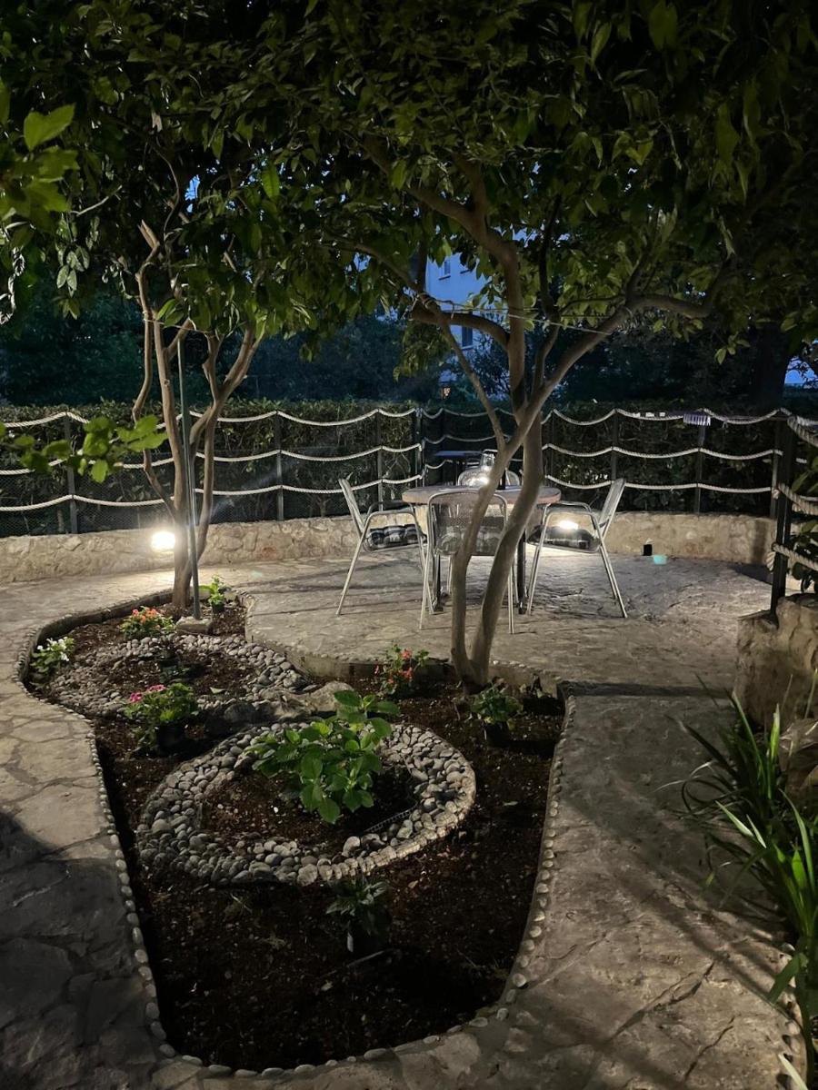 Image 1 of Garden Paradise Apartment