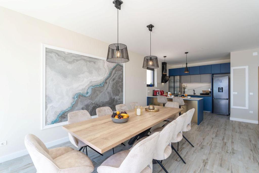 Image 4 of Green Horizon Sea Views Villa