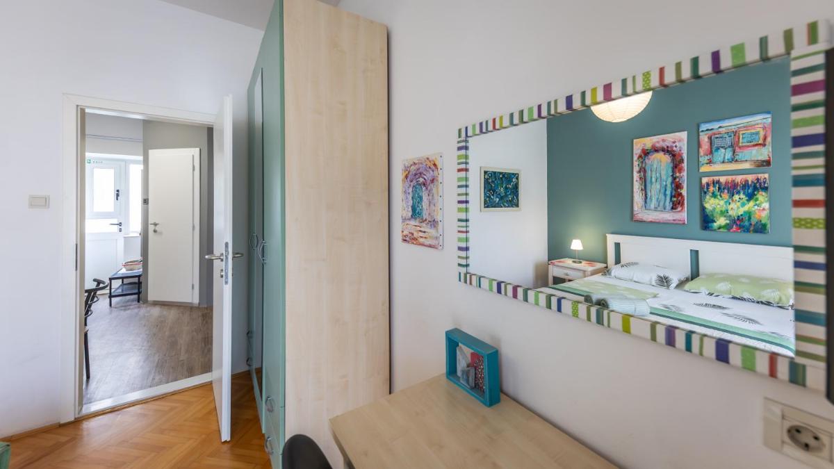 Image 2 of Green holiday