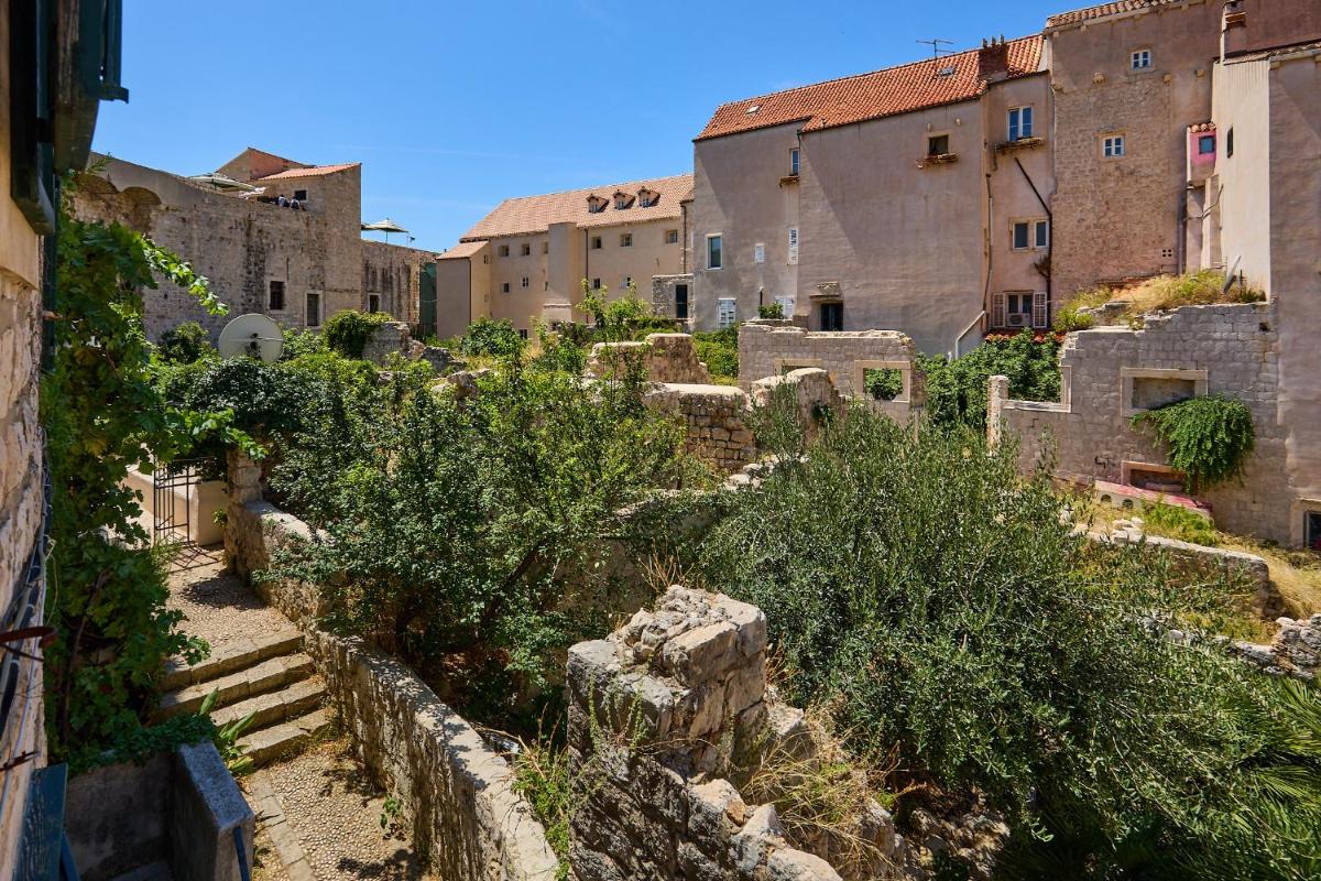 Image 5 of Hedera Estate Hedera Studio 7