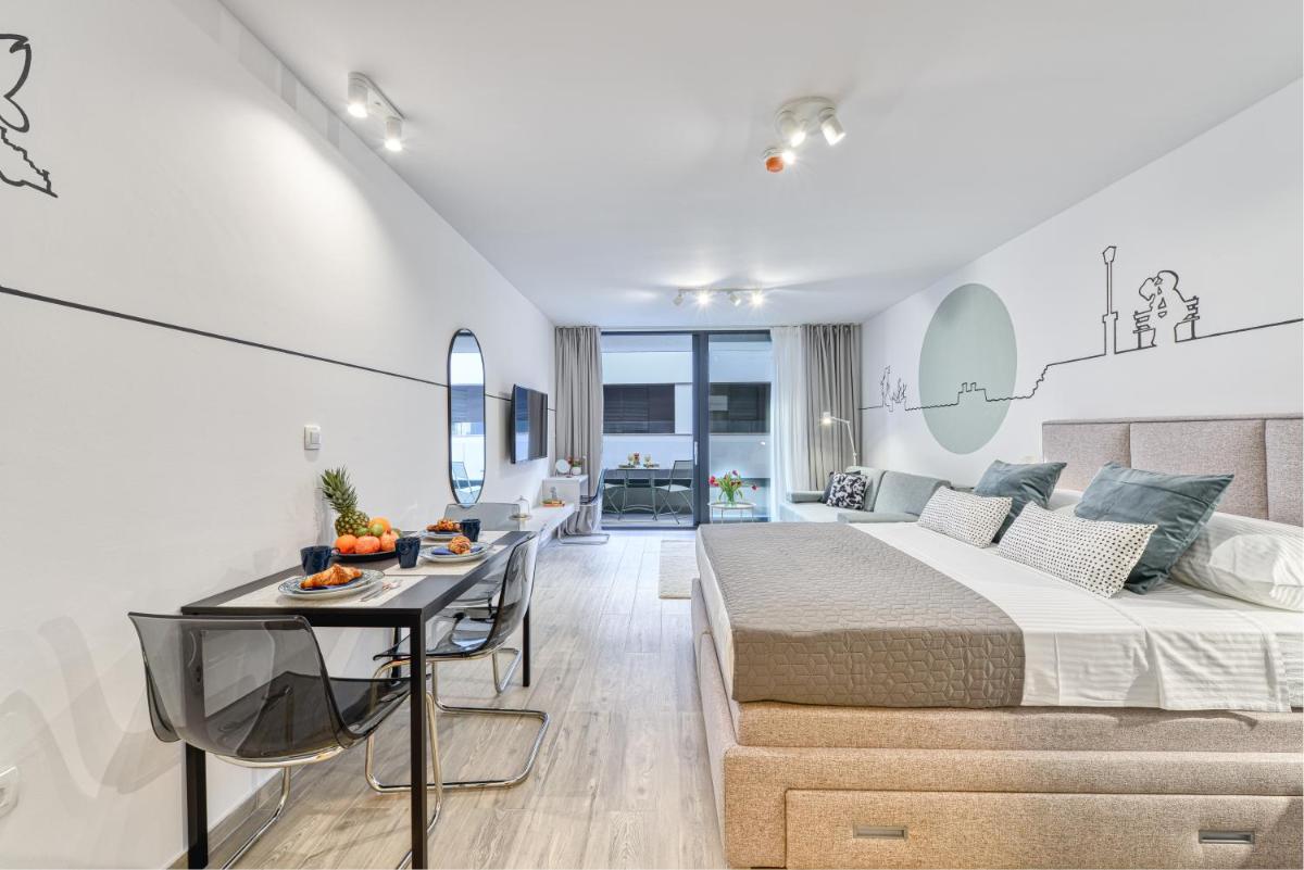 Image 6 of Hica Apartments La Linea Studio Apt with Balcony