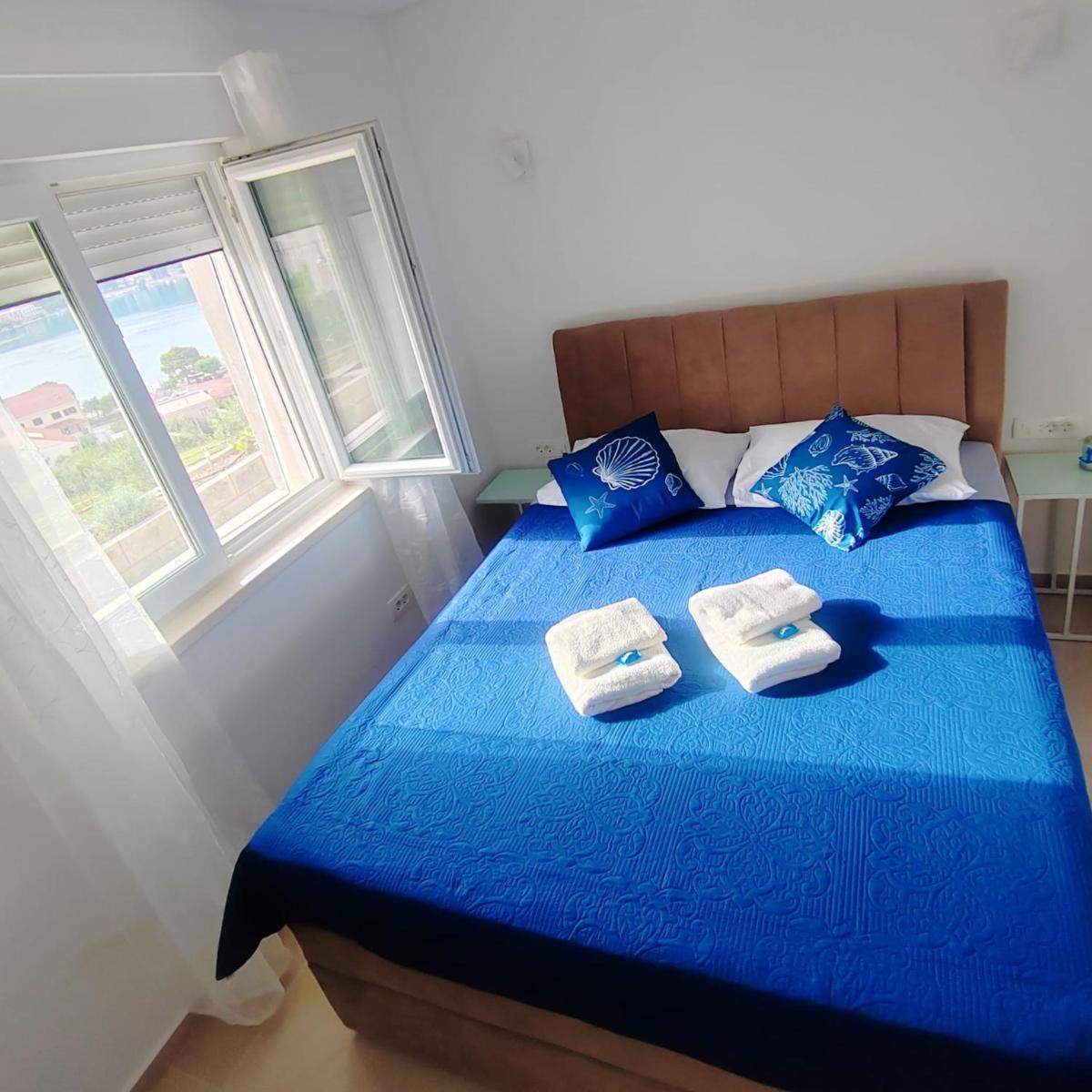 Image 4 of Holiday House Lagunitas