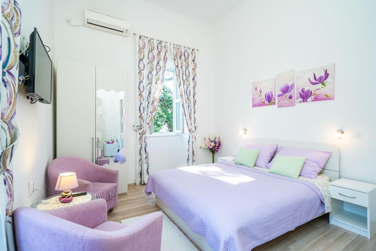 Image 4 of House Boninovo