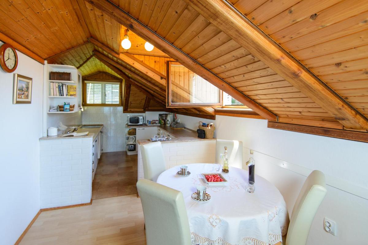 Image 3 of Impeccable 3-Bed Apartment in Dubrovnik