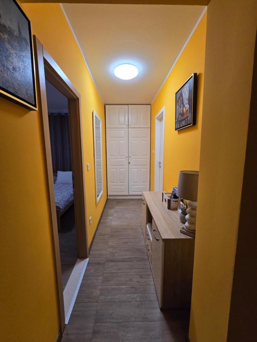 Image 4 of Ivana central apartment