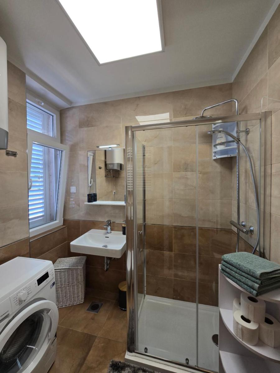 Image 2 of Ivana central apartment