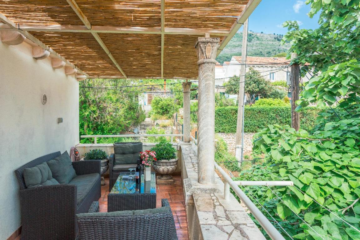 Image 4 of Laura Apartment