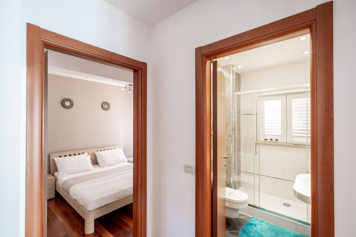 Image 4 of Lorena Suite with private pool