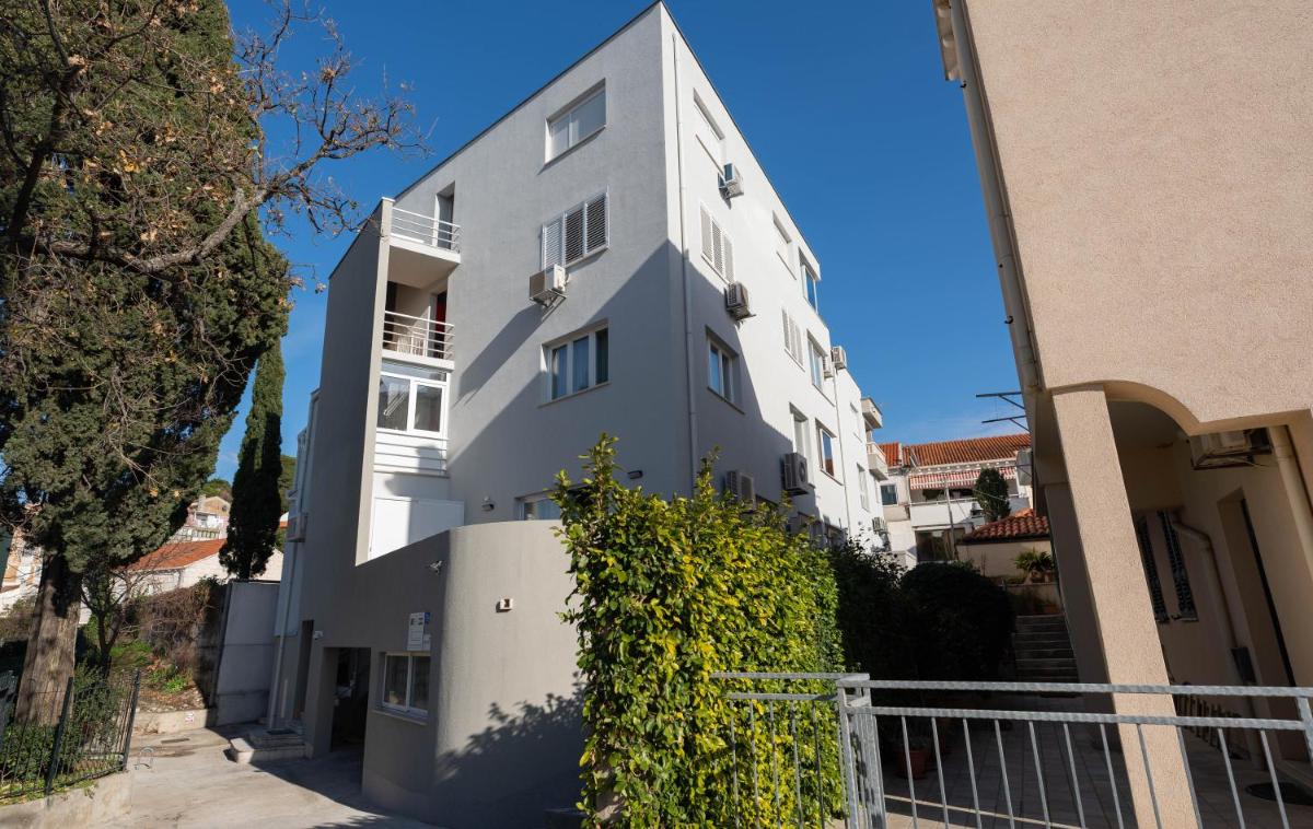 Image 5 of Luxury Apartment Gina with a terrace