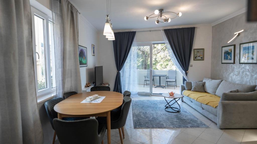 Image of Luxury Apartment Gina with a terrace