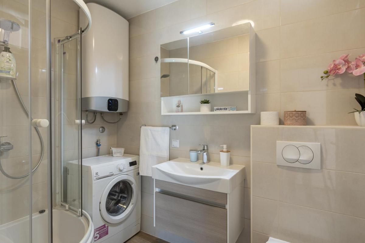 Image 6 of Marina Lapad – 2 bedroom apartment by the sea