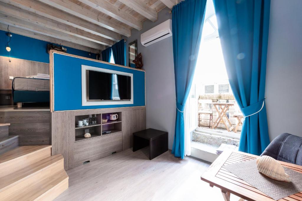 Image of Nautica Room 2 – Old Town