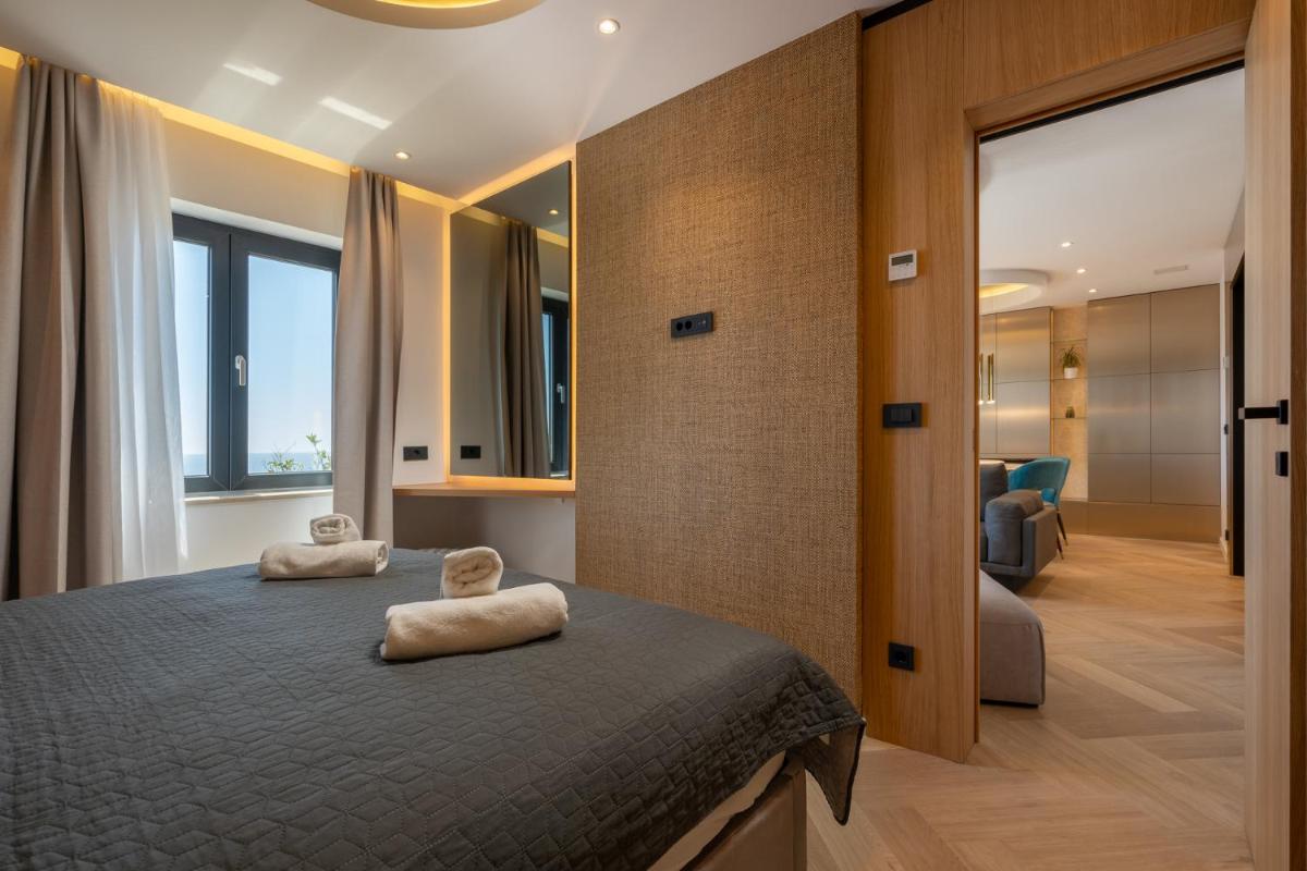 Image 1 of OLD CITY VIEWPOINT by DubrovnikView