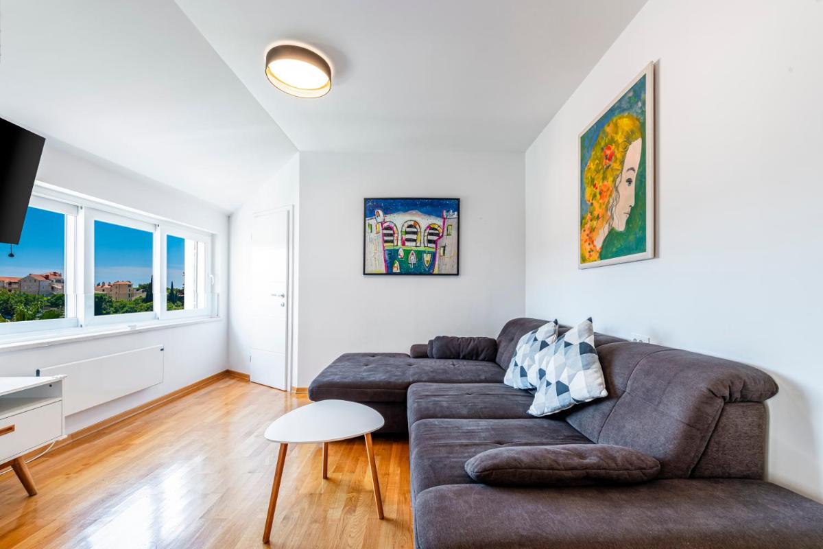 Image 4 of Prestige 7 Apartment