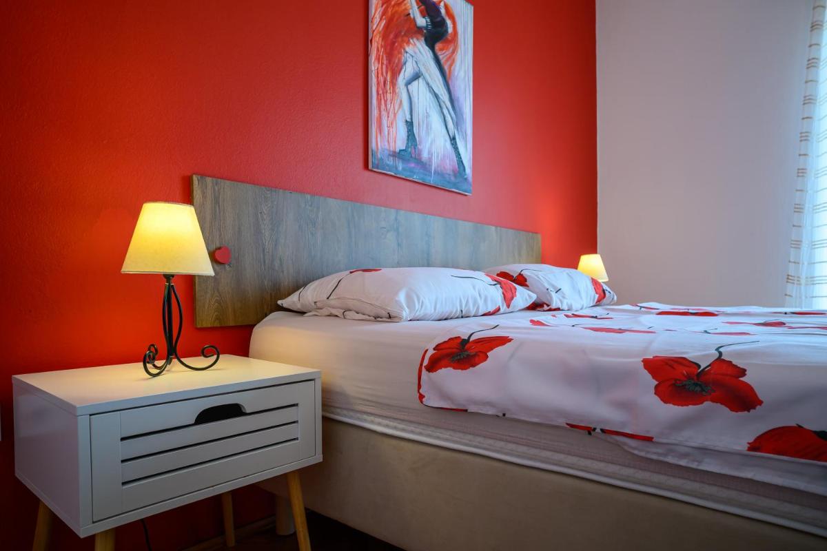 Image 2 of Red holiday