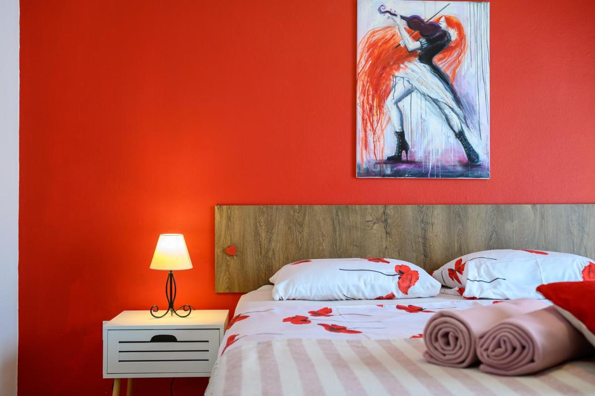 Image 6 of Red holiday