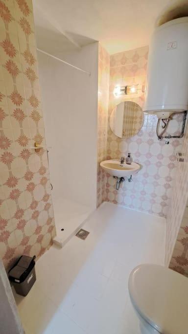 Image 3 of Renaissance villa with terrace & garden