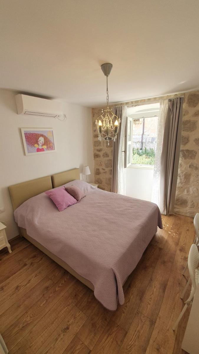 Image 6 of Rilati Old town palace 4