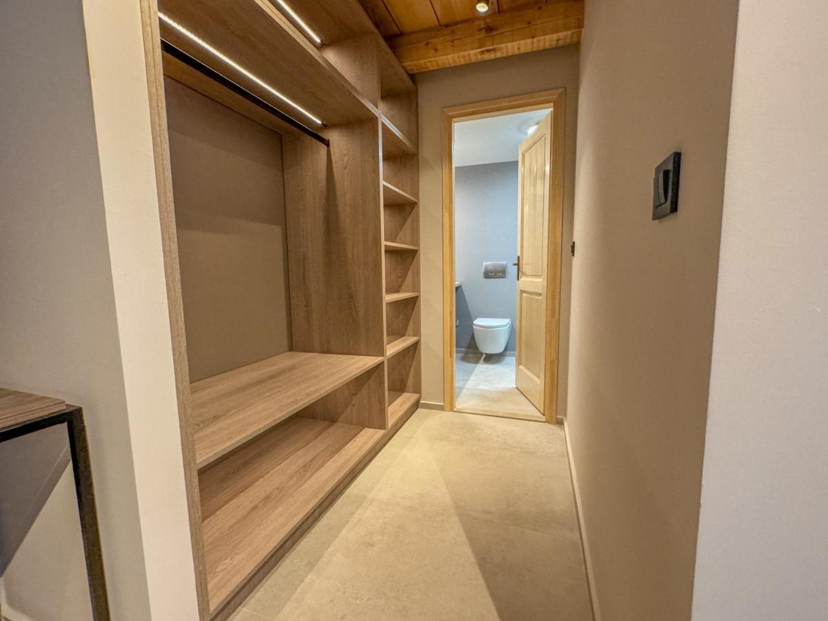 Image 2 of Rocky Heaven Suite