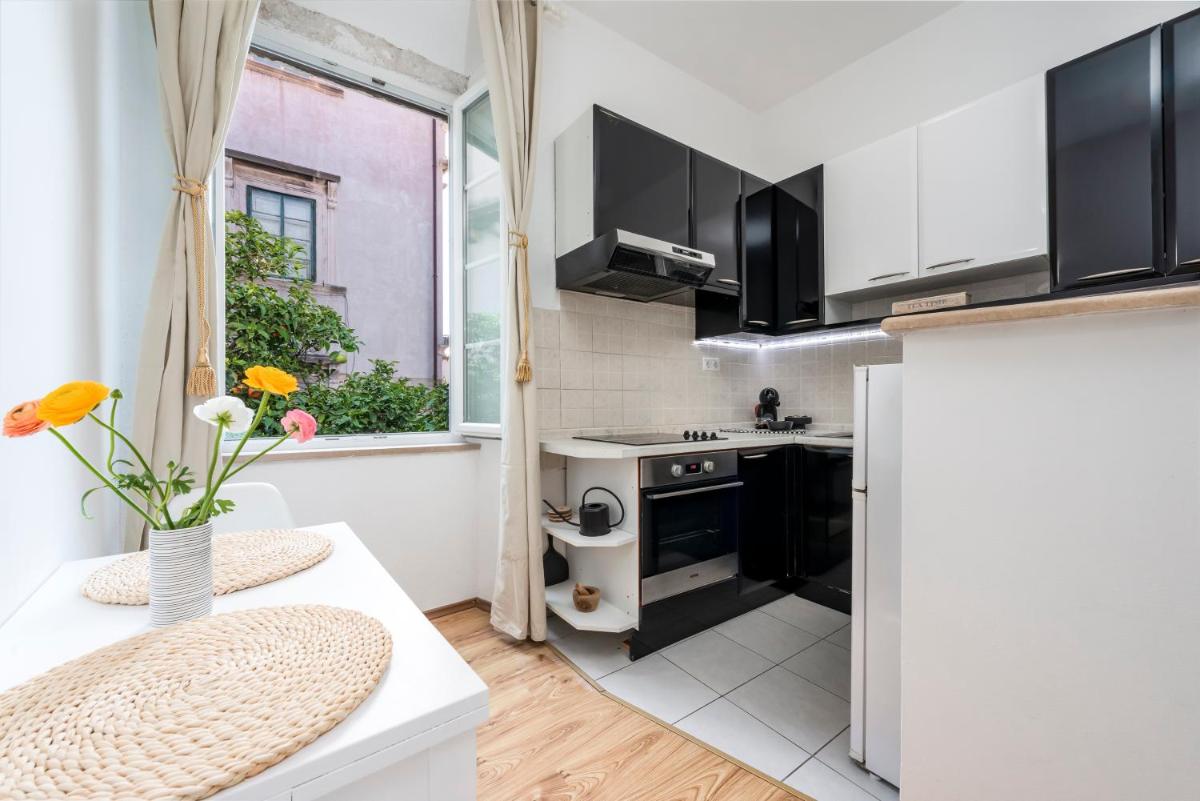 Image 3 of Rooms Eden Old Town