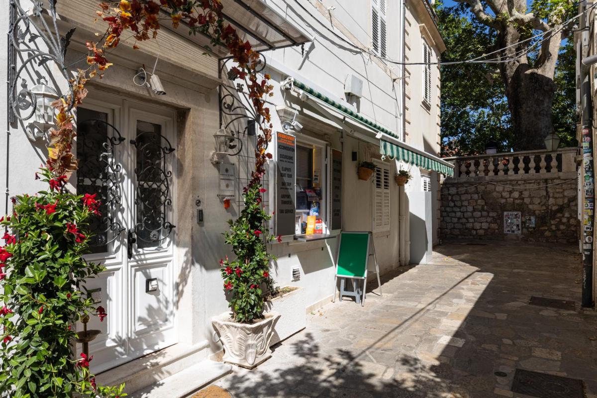 Image 5 of SEISTANCA LUX -Old City Entrance Dubrovnik