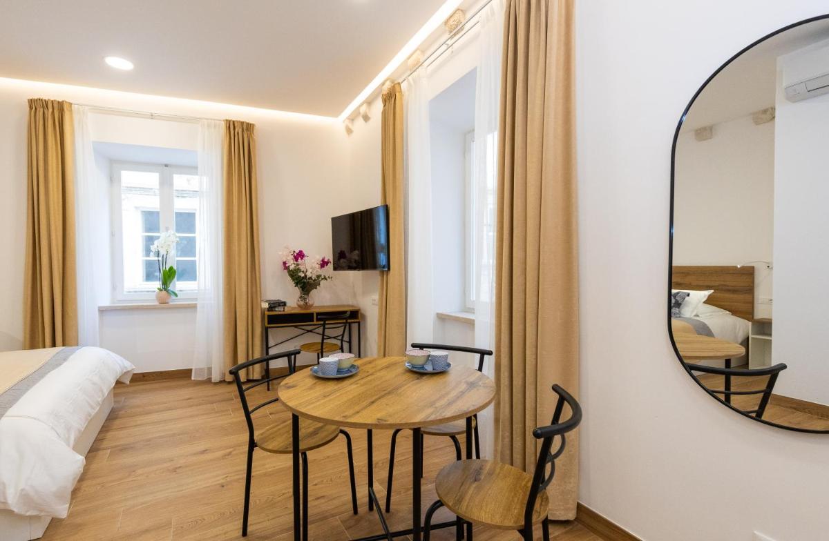 Image 4 of Soleil Palace