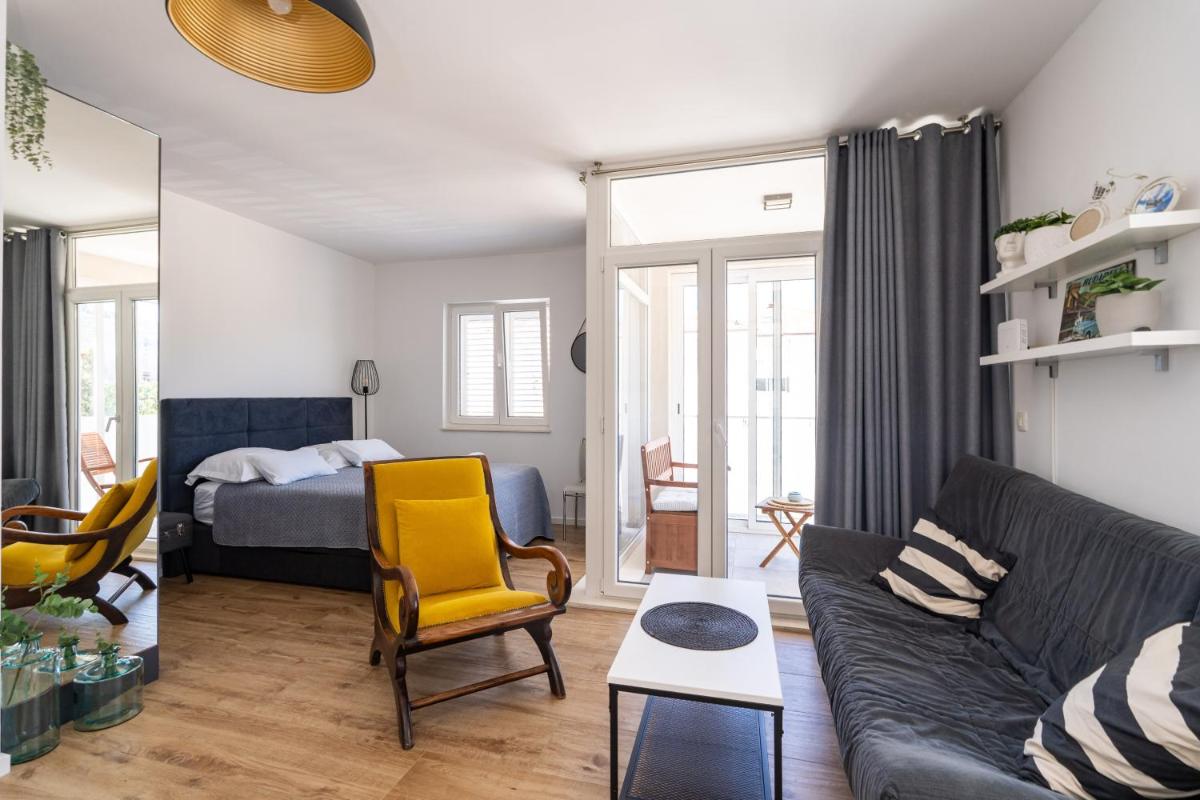 Image 1 of Studio Apartment Ana N