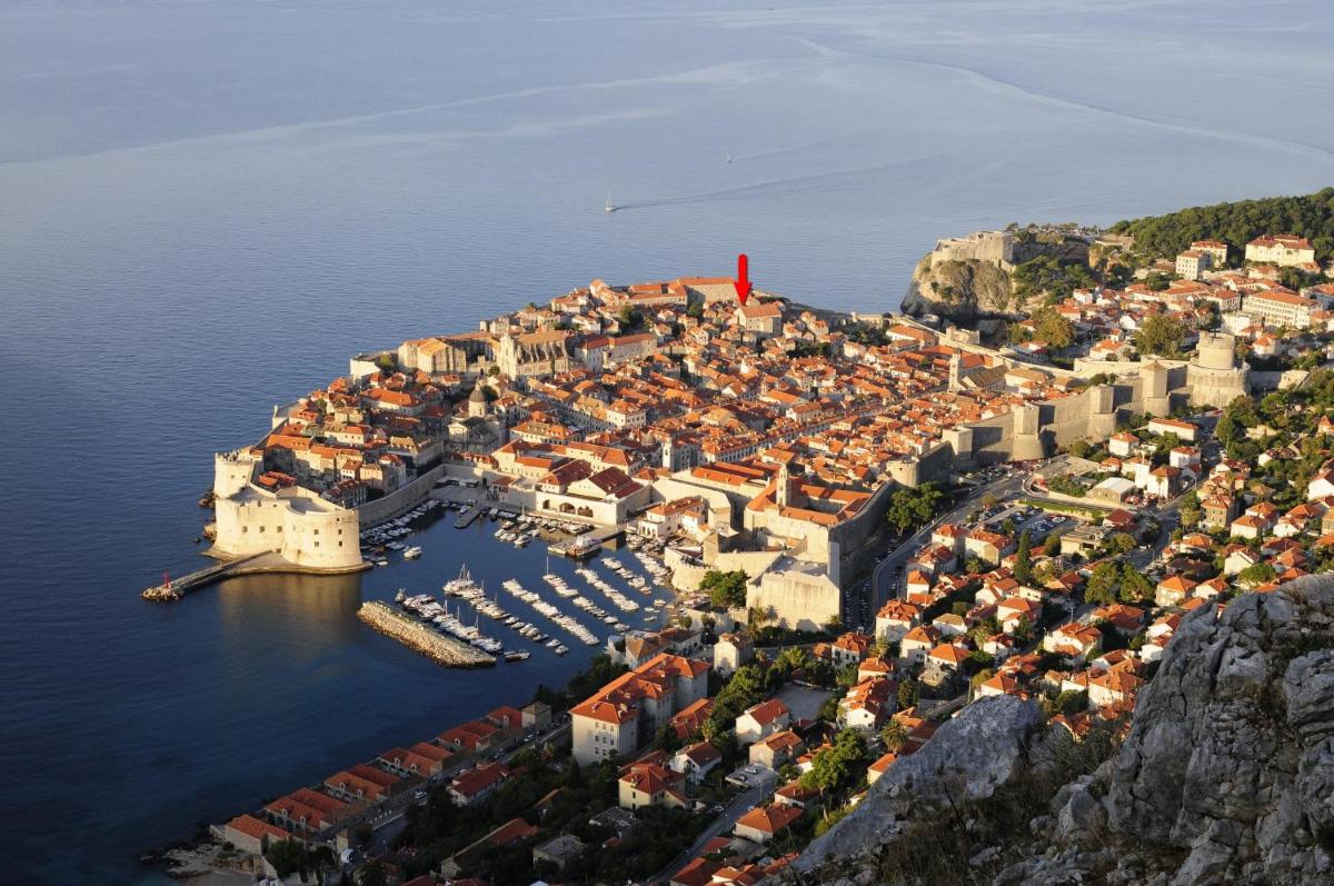 Image 5 of Studio Banovac