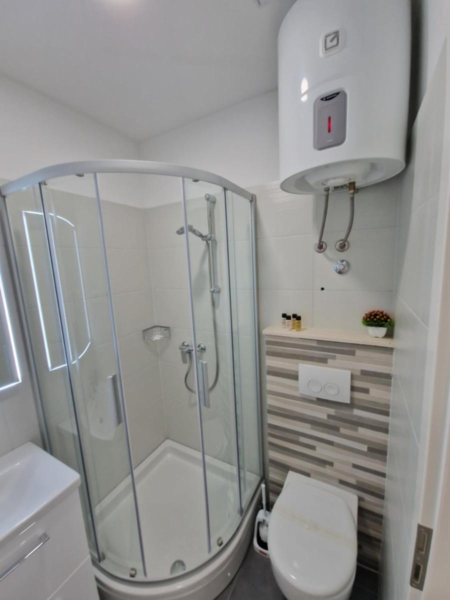 Image 6 of Studio Rupe