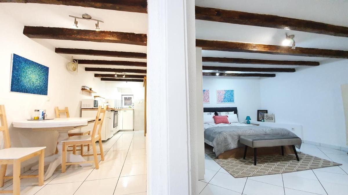 Image 1 of Studio Tony