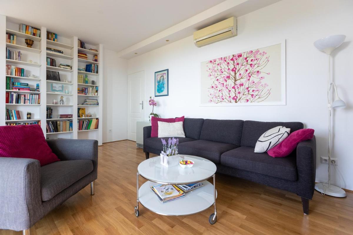 Image 4 of SunSpot Apartment – beautiful view with big garden, free parking, central