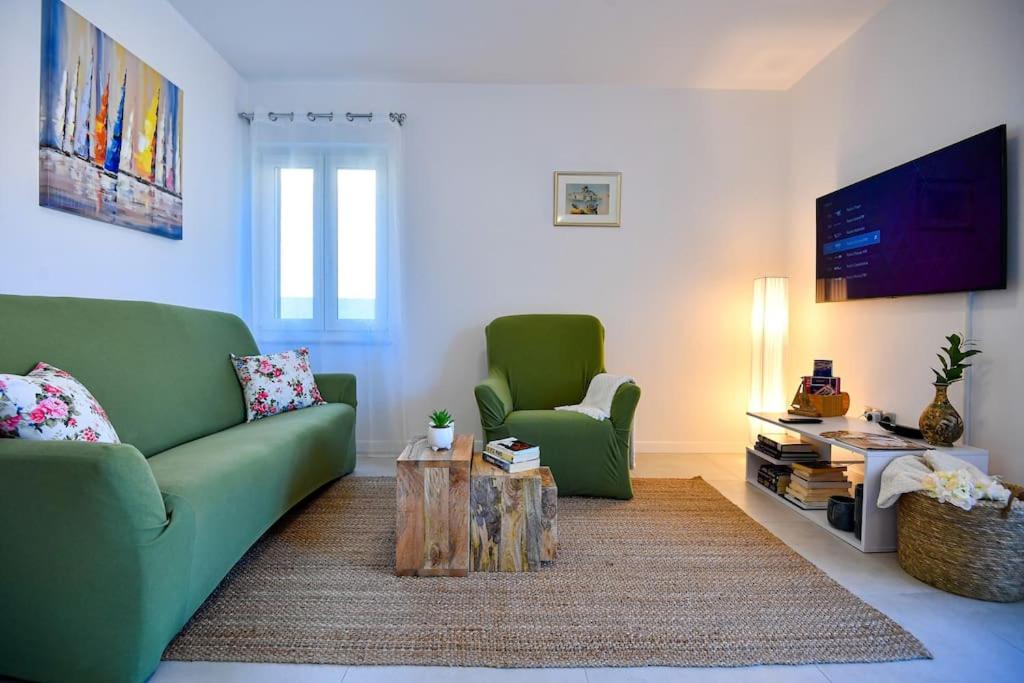 Image 4 of Tere Apartment