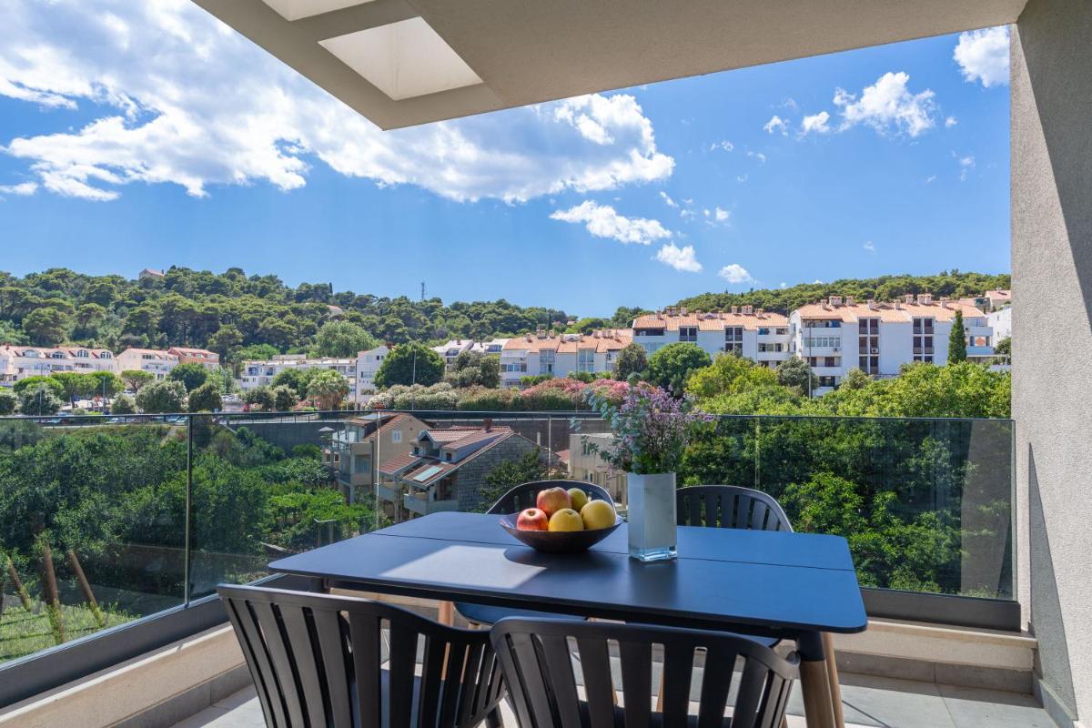 Image 5 of The Signature Suite – two bedroom modern apartment in Lapad