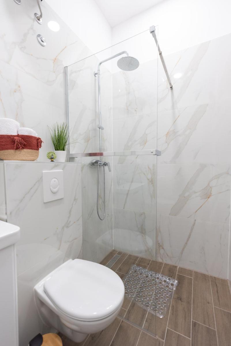 Image 5 of Throne of Dubrovnik Room 1