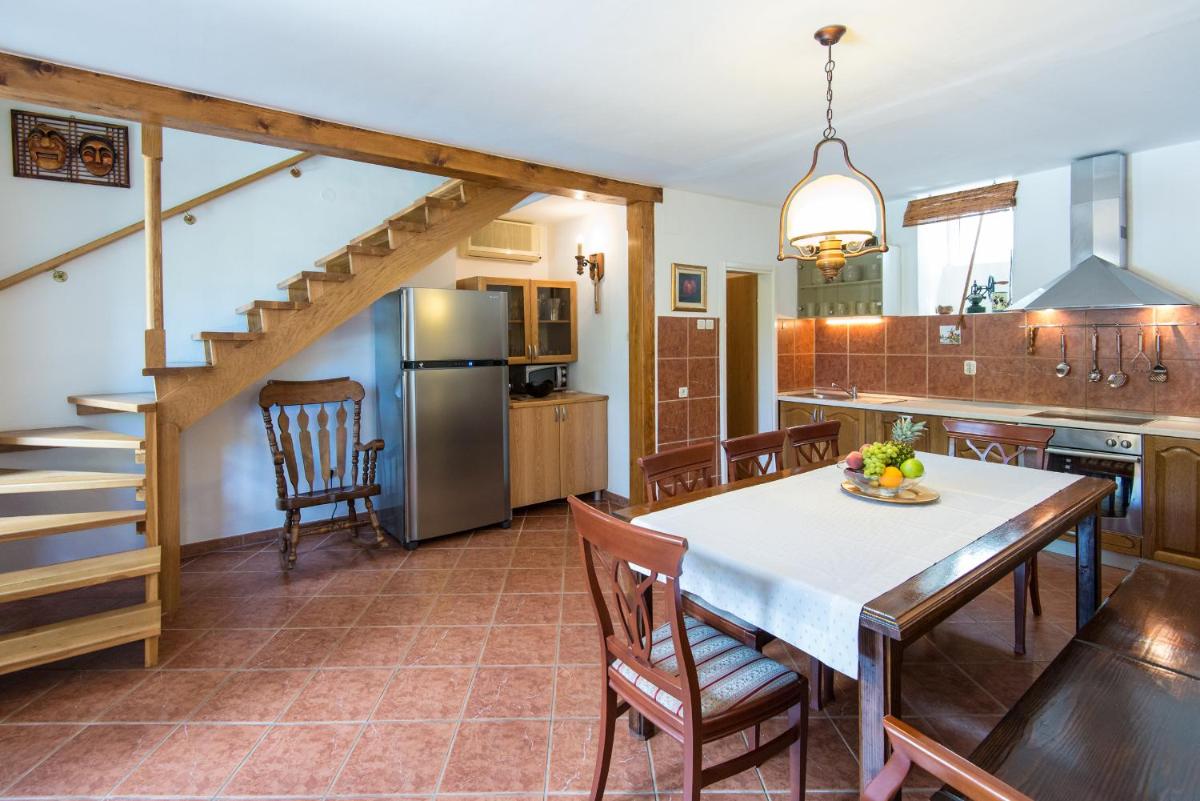 Image 4 of Villa Bruna