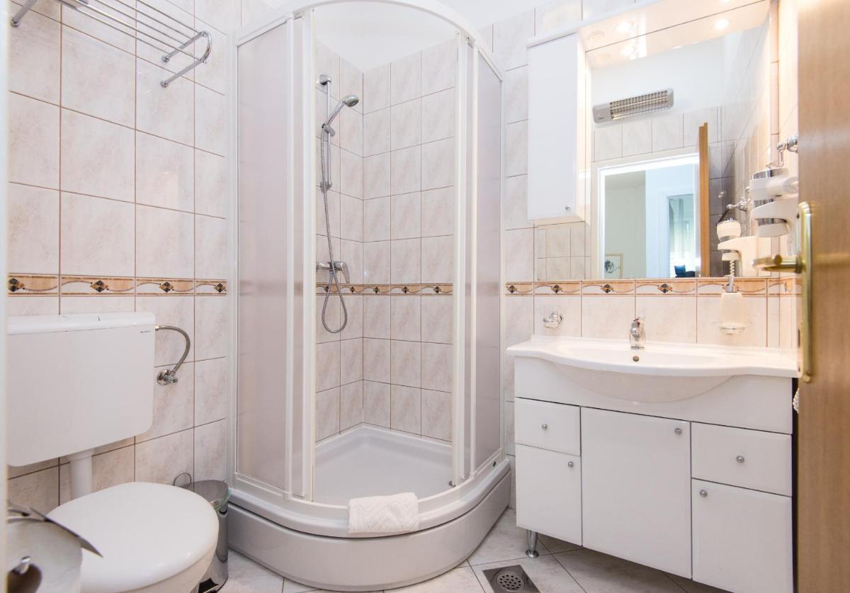 Image 2 of Villa Bruna