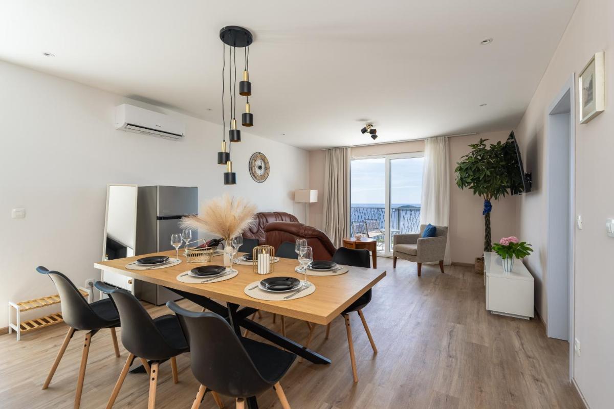 Image 3 of Villa Leona