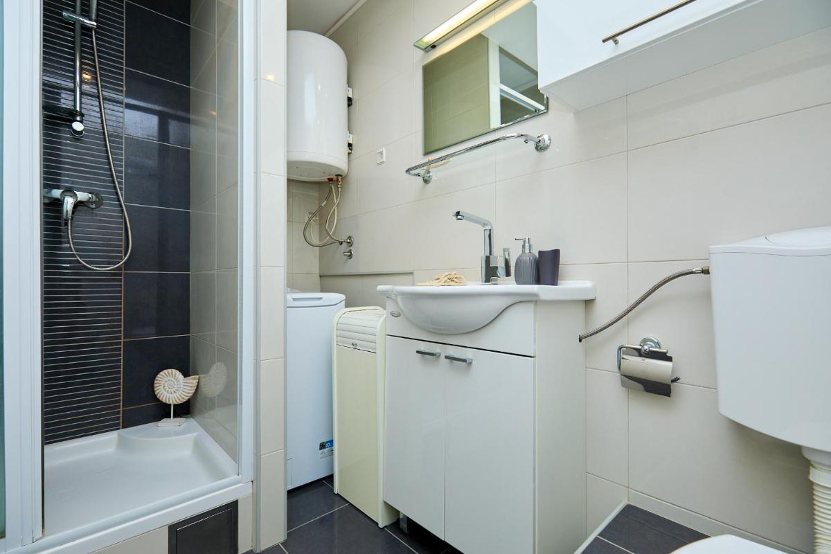 Image 1 of Vista Del Mare