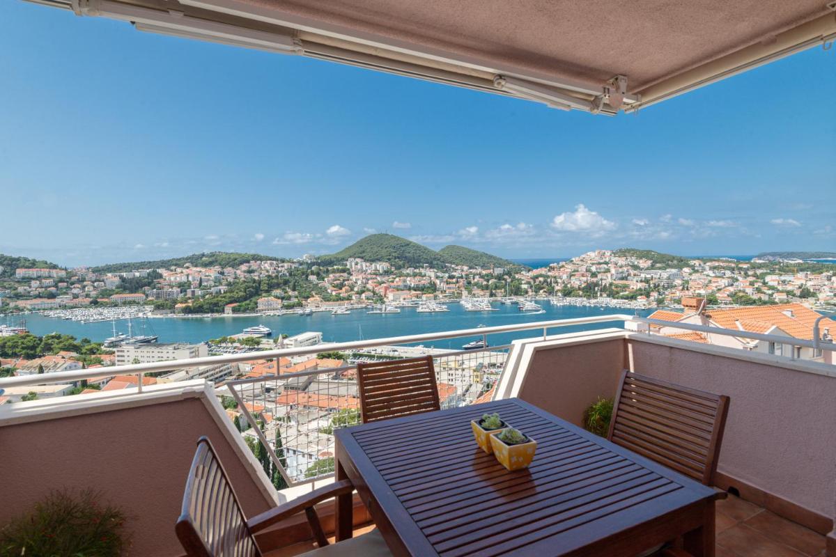 Image 5 of a BIT of paradise