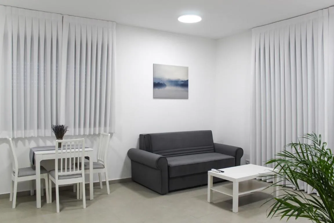 Penthouse With Sea View #65 By Hashdera Eilat