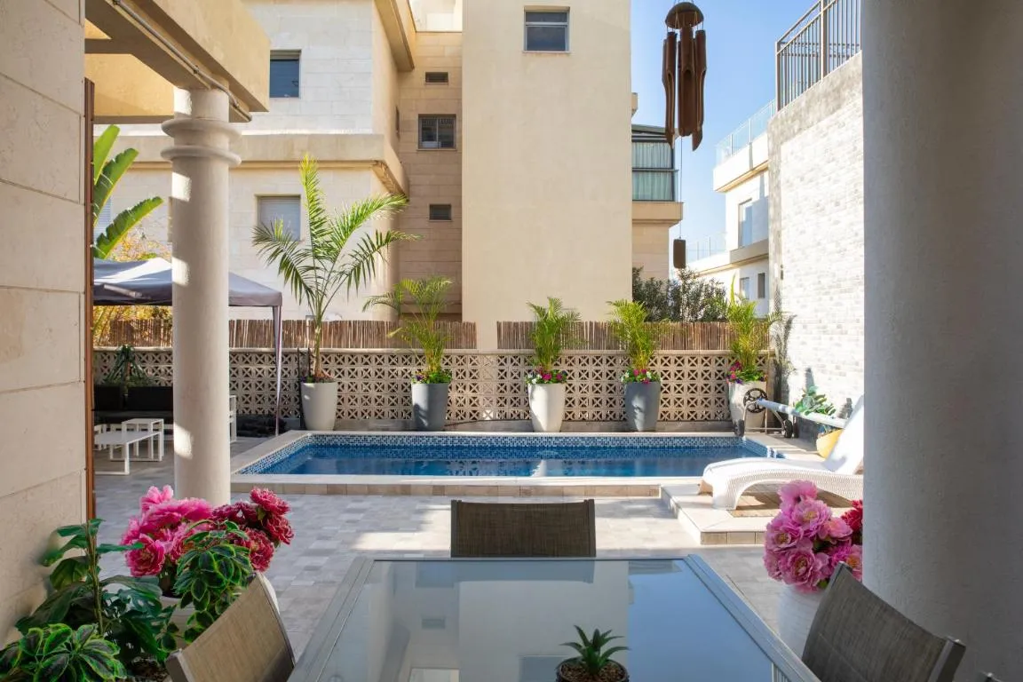 Sahara – Designed Duplex with a private pool