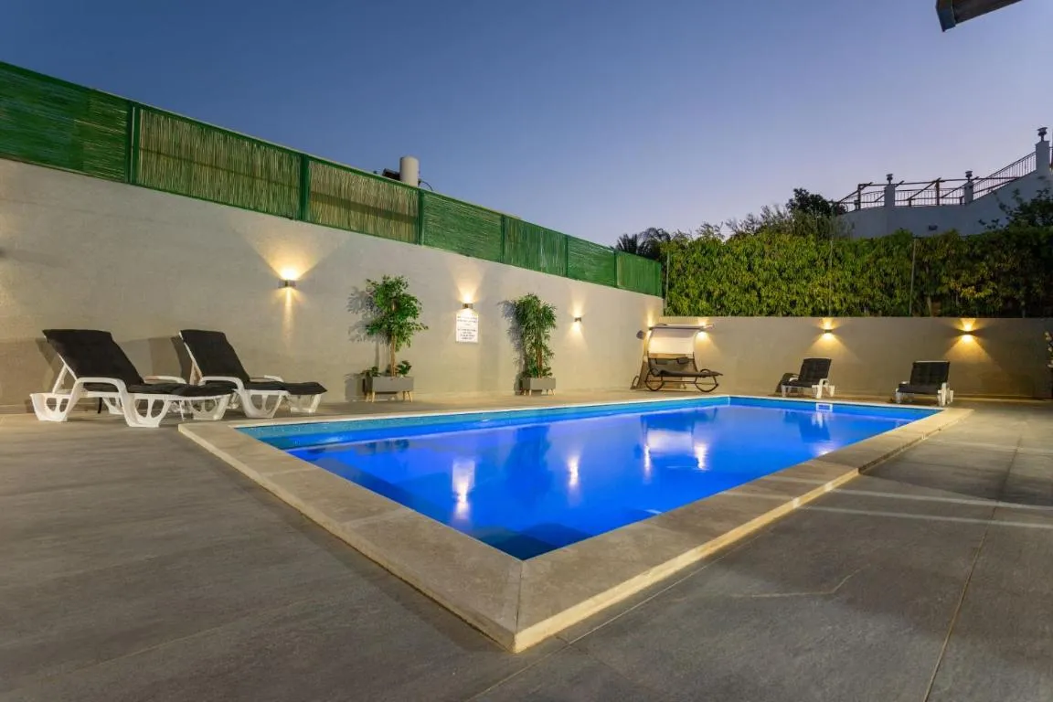 YalaRent Caesar’s Villa with Private Pool