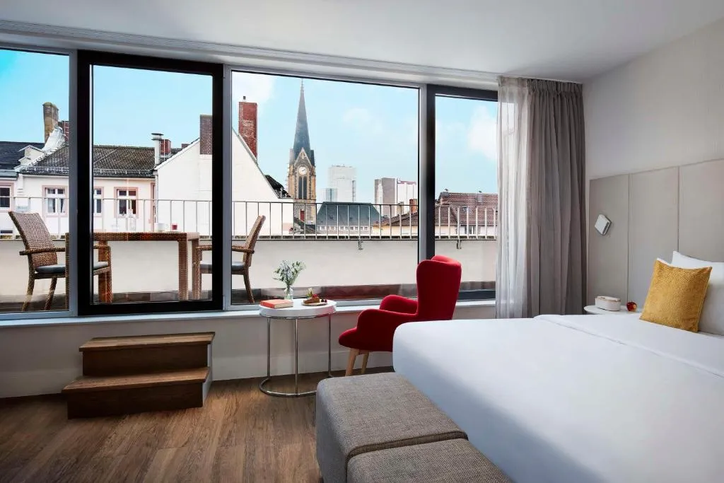 Image 2 of Avani Frankfurt City Hotel – previously NH Collection Frankfurt City