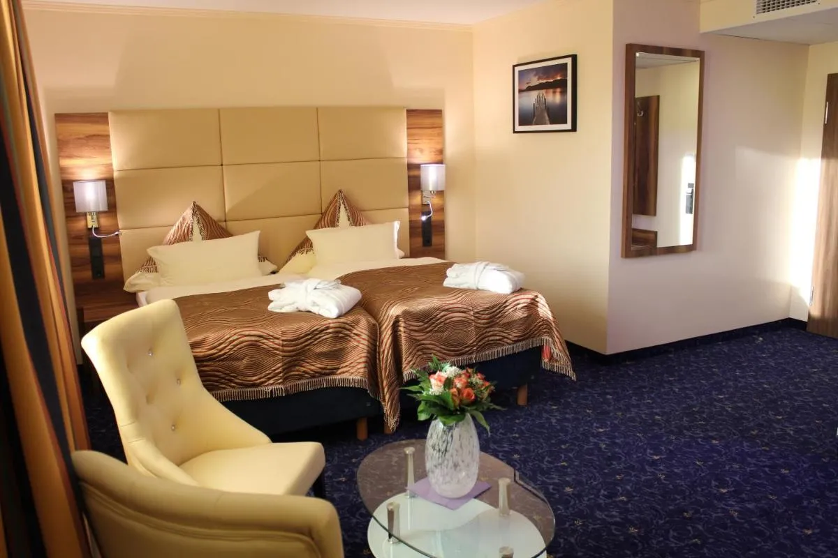 Image 6 of Grand Hotel Empire