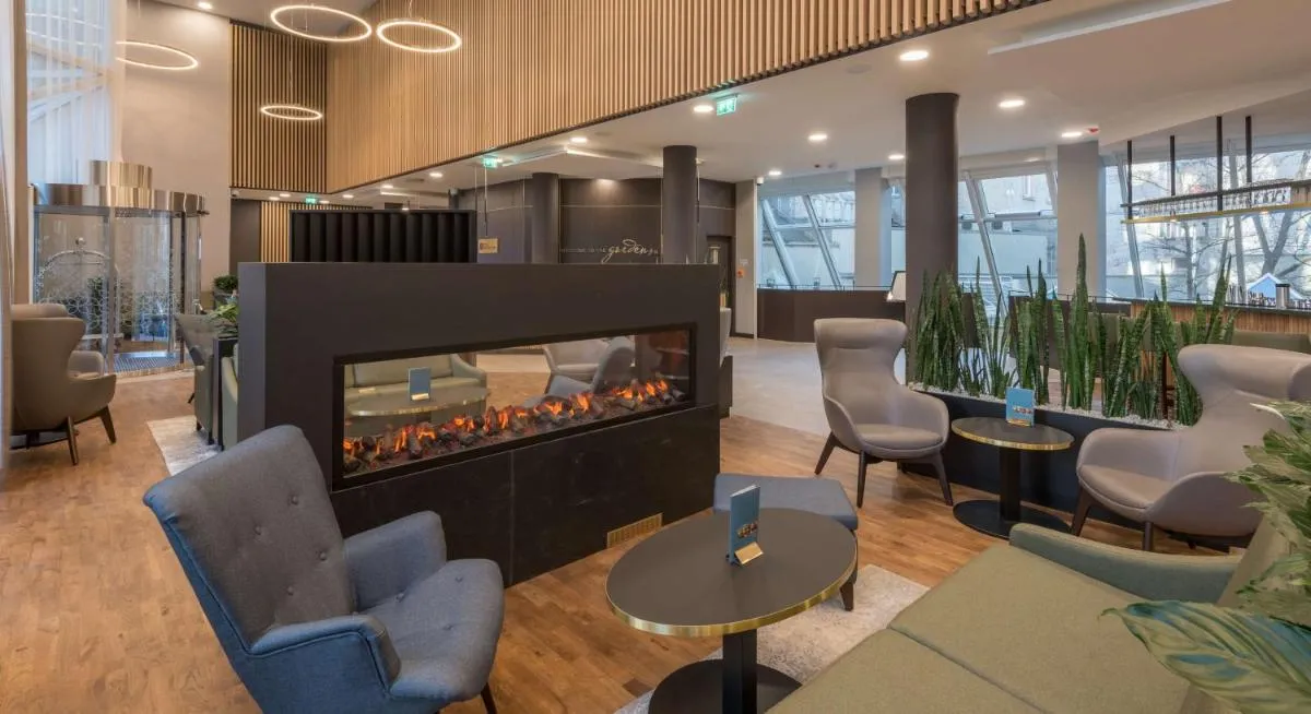 Image 1 of Hilton Garden Inn Frankfurt City Centre