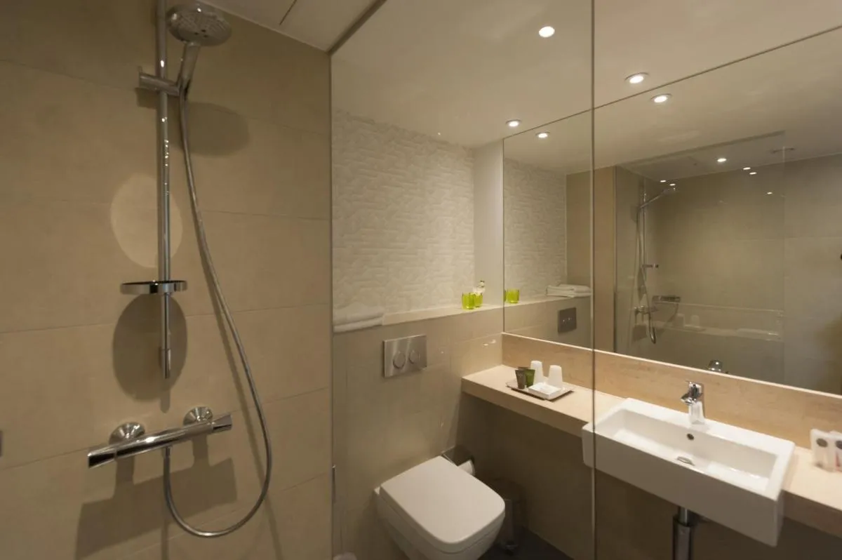 Image 4 of Holiday Inn Frankfurt Airport, an IHG Hotel