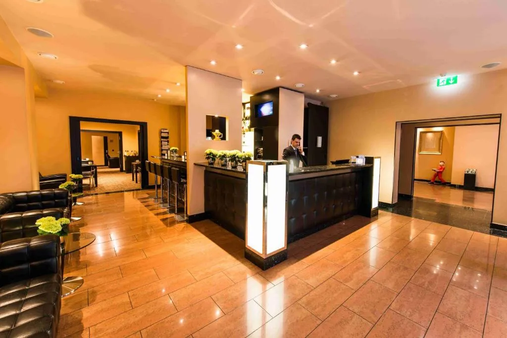 Image 2 of Hotel Concorde